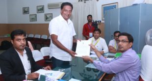 PRAKASH RAJ TO CANTEST ELETION FROM BENGALURU